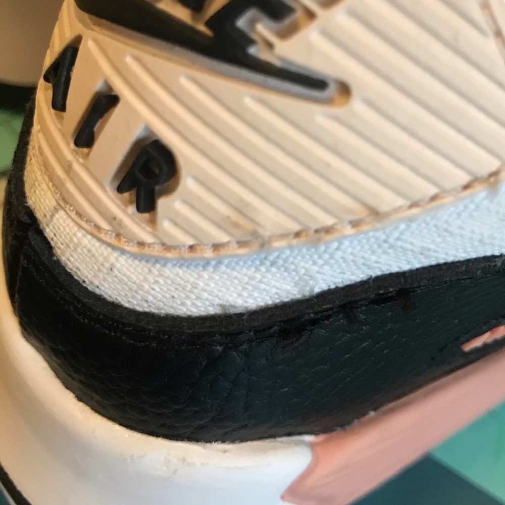Received shoes... not for sale... for proof